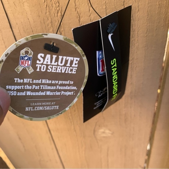 Nike NFL New Orleans Saints SALUTE TO SERVICE Short Sleeve T-shirt Men's MEDIUM - Picture 4 of 6